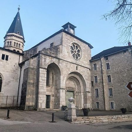 Zen Home - Appartement Jusqu'A 4 Voyageurs Nantua Exterior photo
