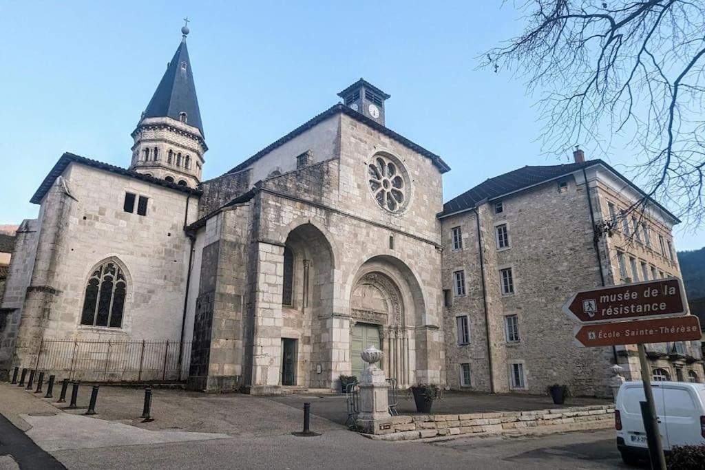 Zen Home - Appartement Jusqu'A 4 Voyageurs Nantua Exterior photo